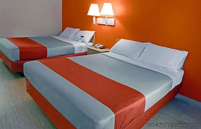 Motel 6 Brattleboro