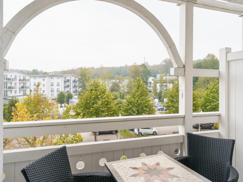 Apartment in a Lakeside Park in Sellin With a Balcony