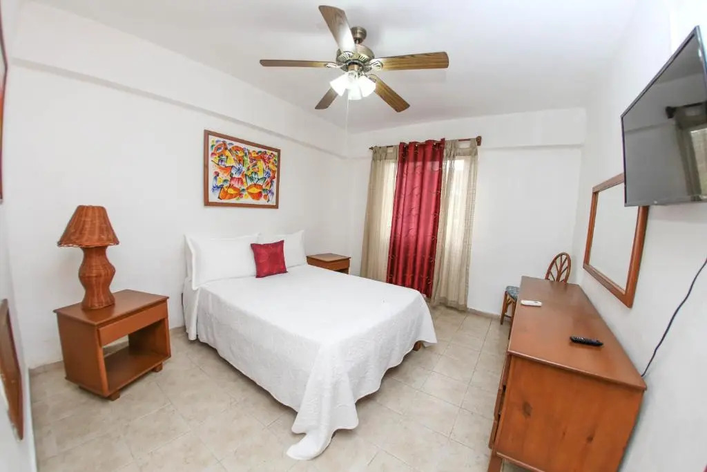 Acuarium Suite Resort