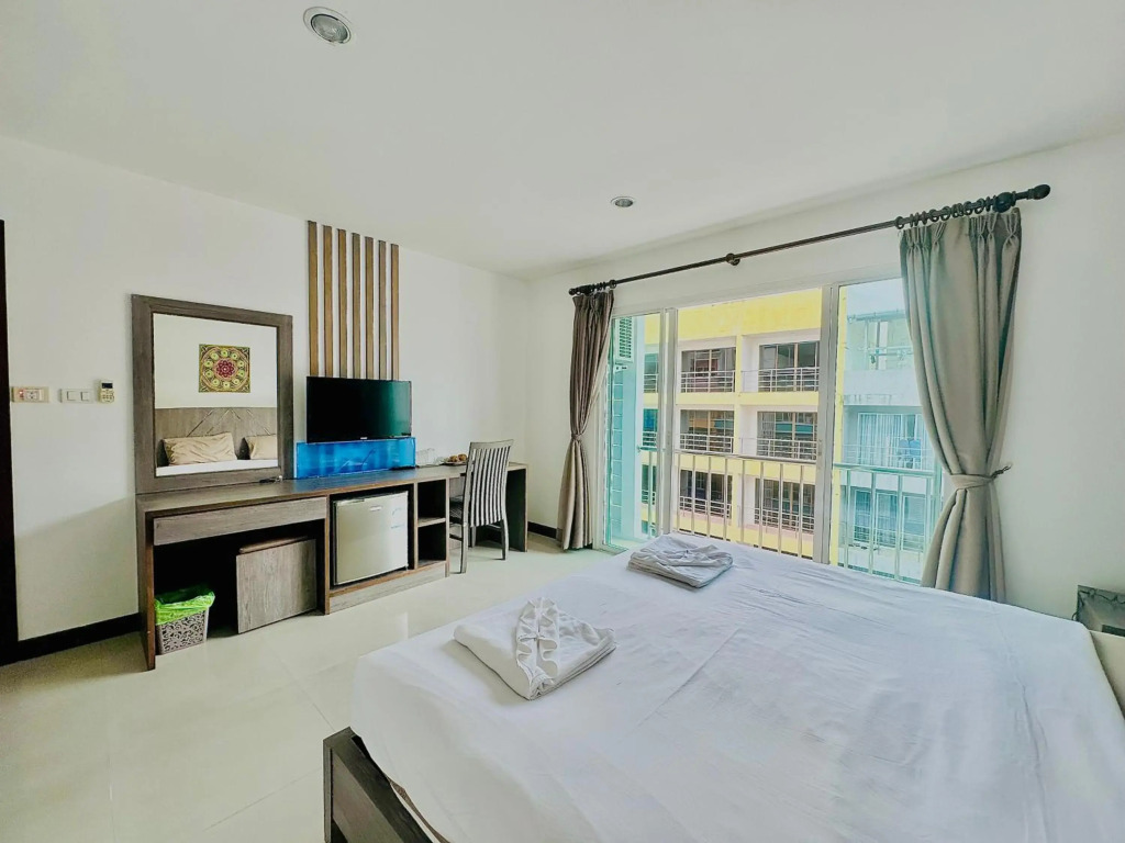 Cocoon Patong Hotel