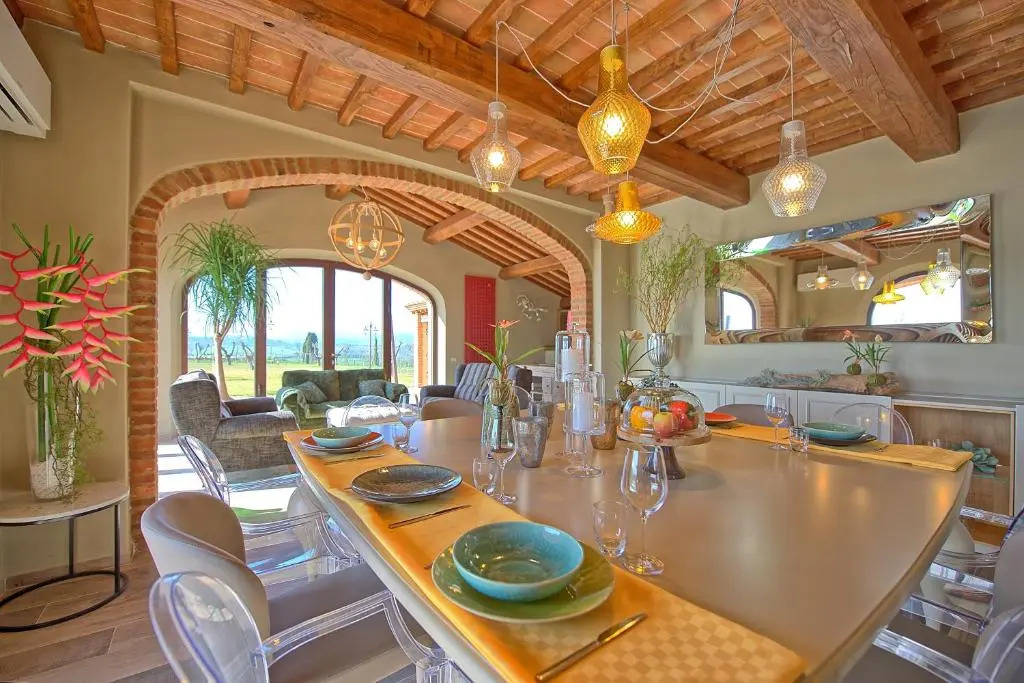 Villa Massimiliano by PosarelliVillas