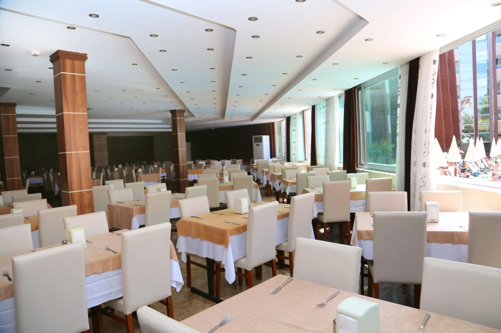 Отель Club Monte Carlo