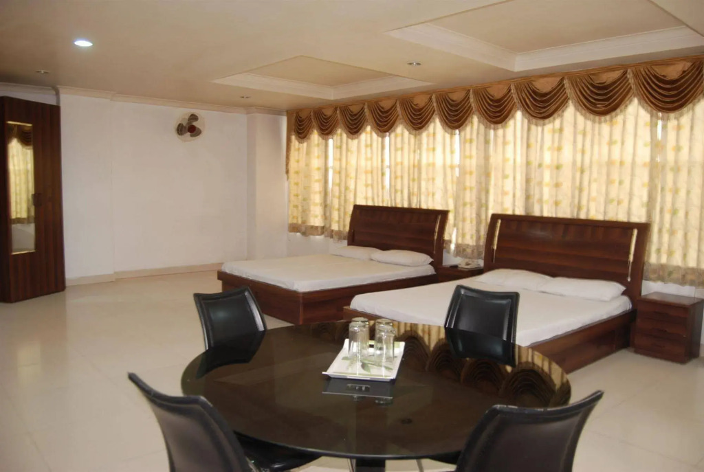 Hotel Teg Royal