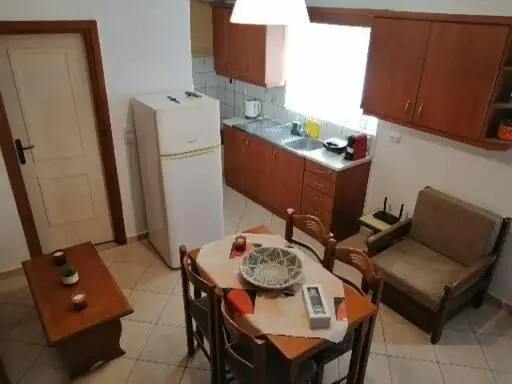 Samos House