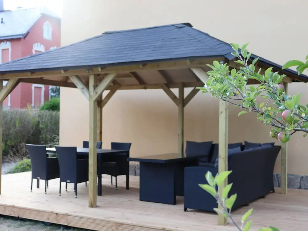 Exklusives Gruppenhaus mit home cinema