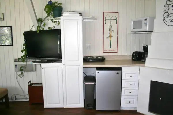 Mission Bay Cottage