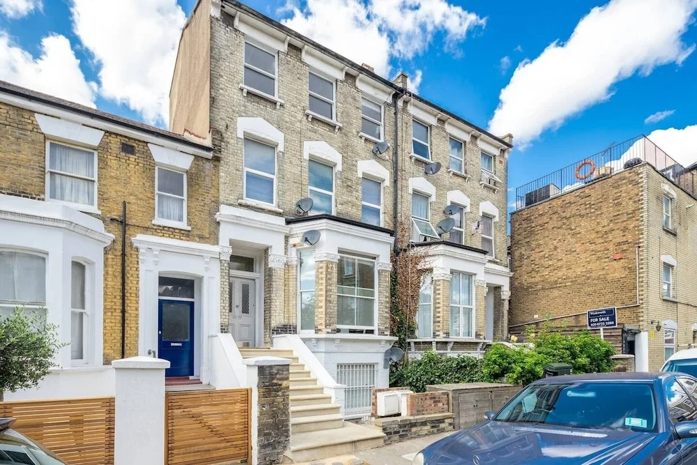Lovely 2-bed Flat in Shepherd's Bush, West London