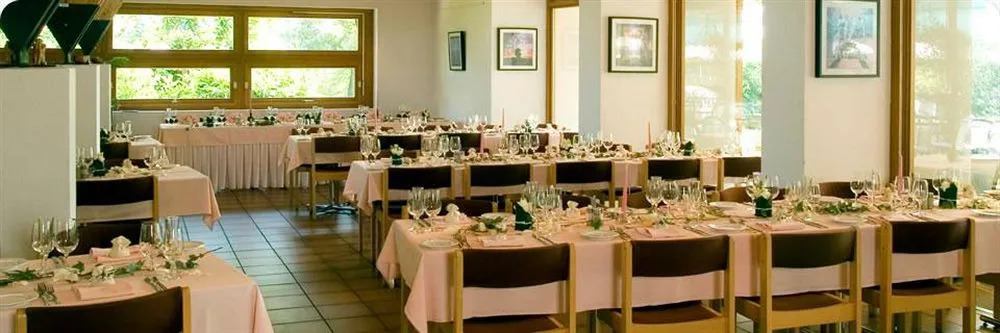 The Headquarters Inn