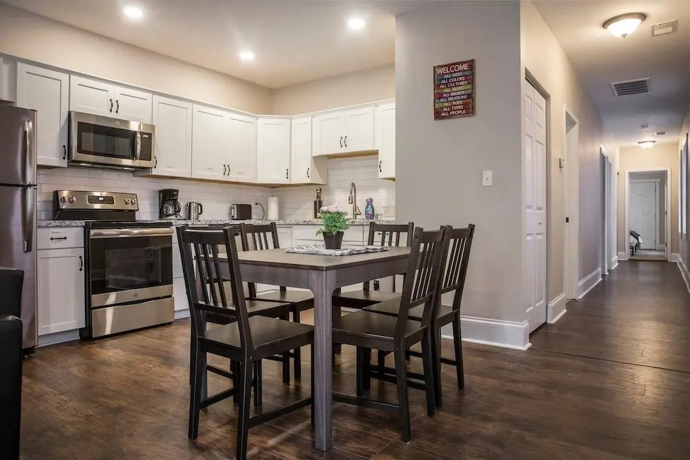 Spacious 3BR House with Cozy Backyard in NULU