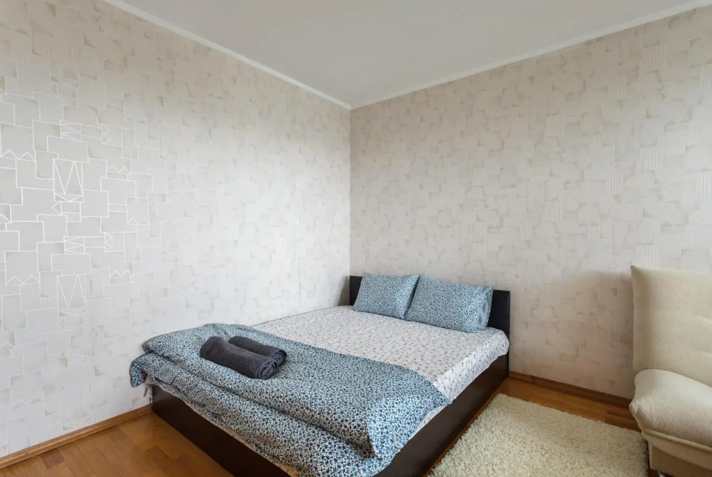 BestFlat24 (БэстФлэт24) на улице Менжинского