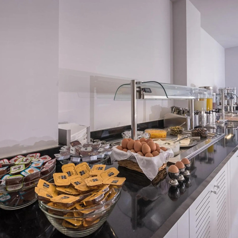 Irini Hotel