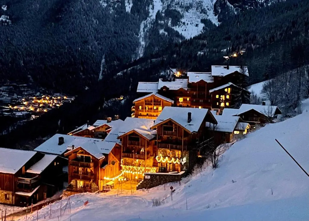 Black Diamond Sainte Foy Chalets