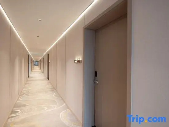 Yayue Hotel (Ancient Kiln Folk Customs Expo Area & China Ceramics Museum Branch)