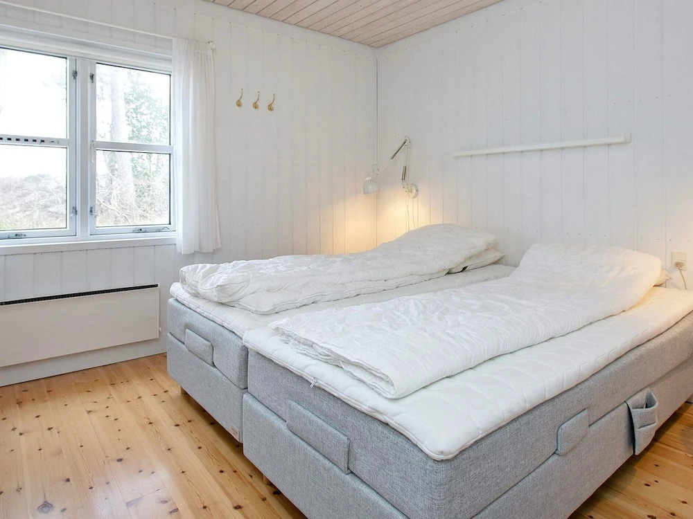 2 Person Holiday Home on a Holiday Park in Vaeggerlose