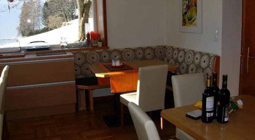 Frühstückspension Alpenrose Bed & Breakfast
