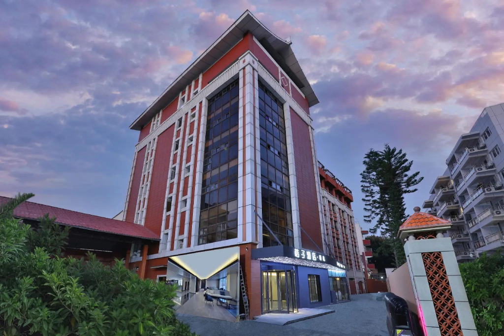Orange Hotel (Xiamen Jimei Xuecun)