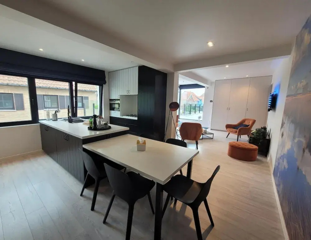 Holiday Home in Zuienkerke With Terrace