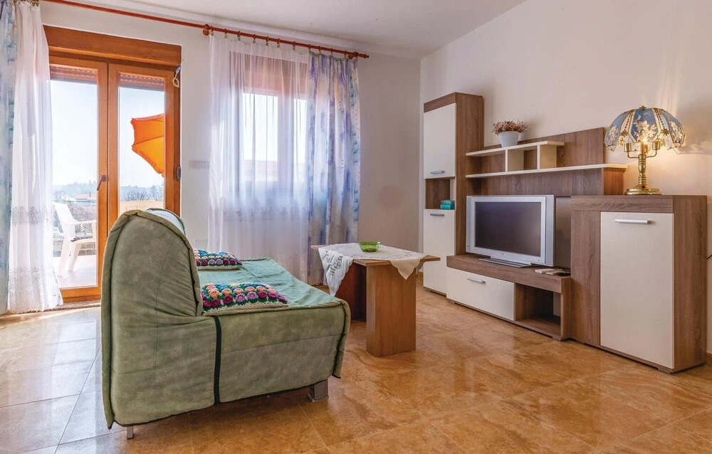 Stunning Apartment in Pula With Wifi and 2 Bedrooms