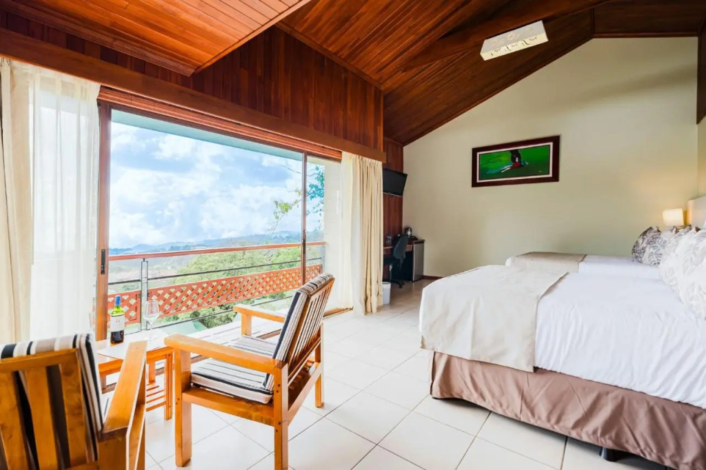 Ficus Sunset Suites