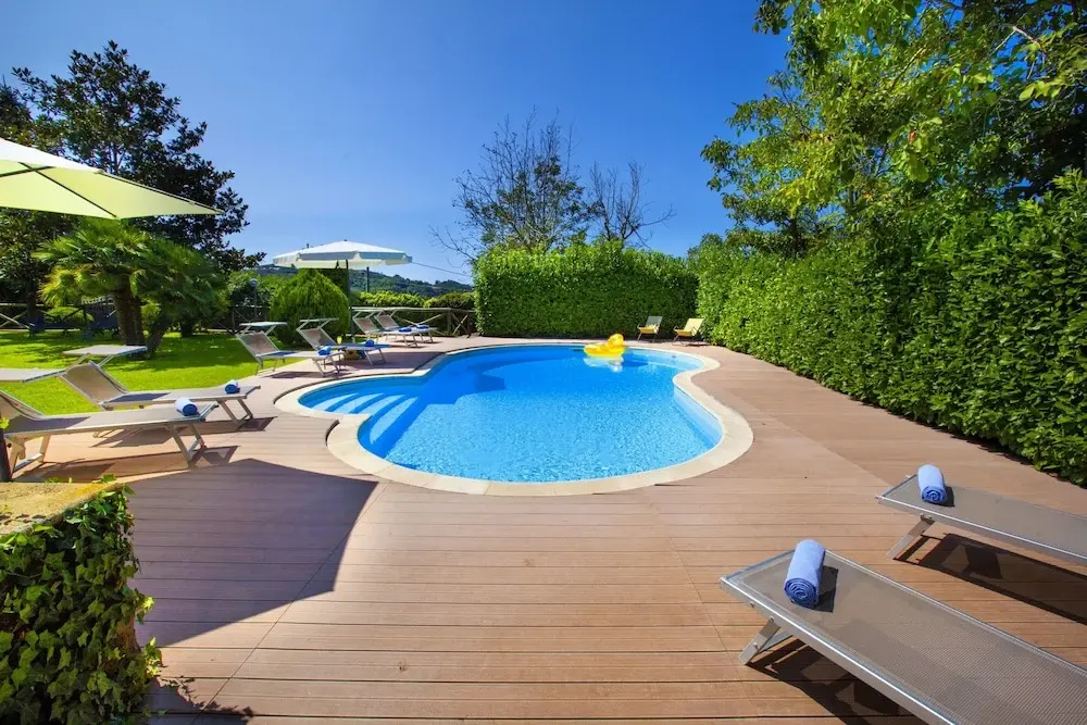 Amore Rentals - Villa Il Pino