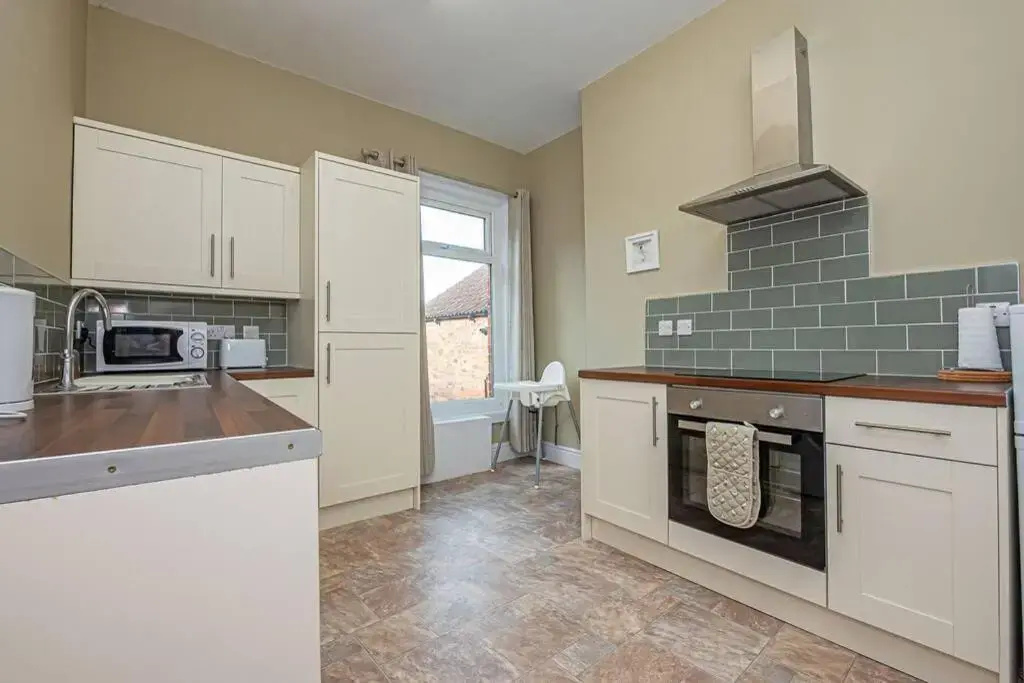 Hornsea Retreat Close to Sea - Sleeps 5