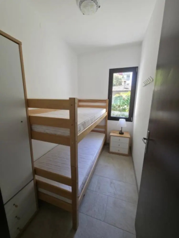 Spacious Single House With Barbecue and Garden