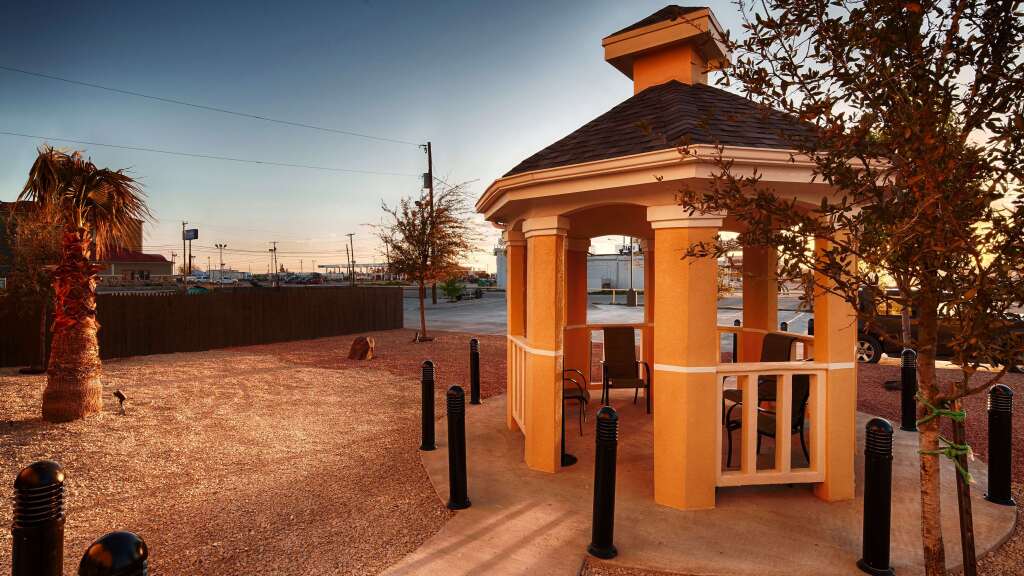 Best Western Plus Monahans Inn and Suites