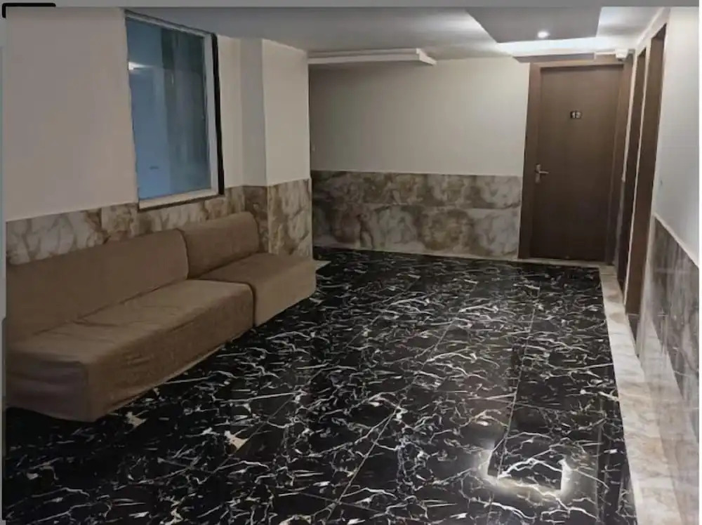 Sakshi inn gwalior