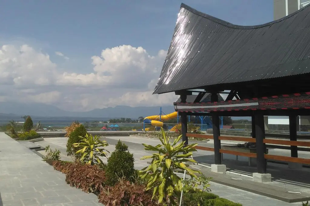 Labersa Hotel & Convention Center Toba Balige