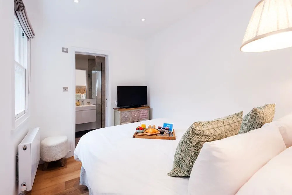 The Lillie Road Residence I - Eh1