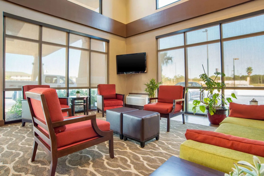 Comfort Suites Gulfport Central