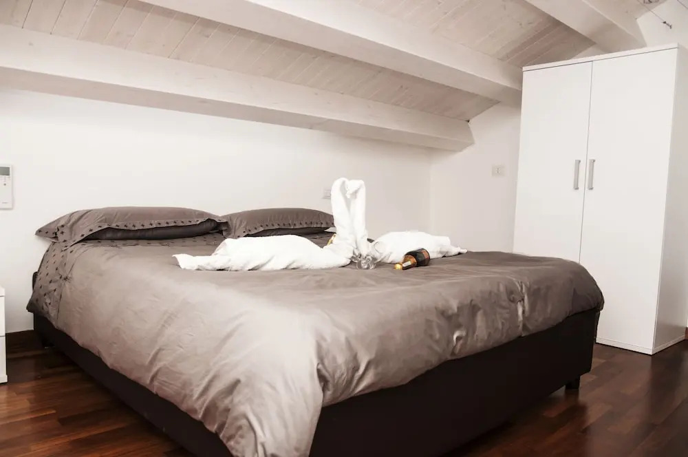 CEFAS Apartments