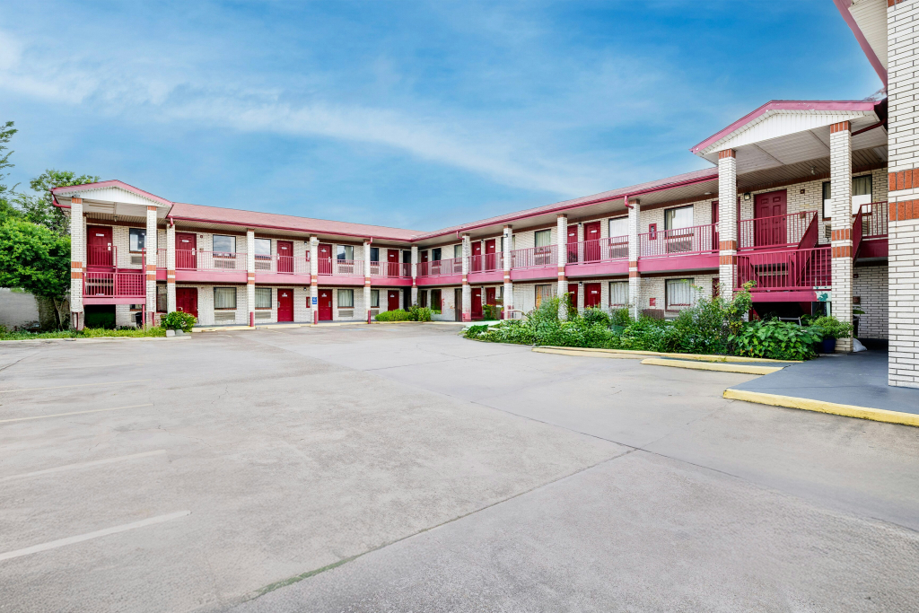 Hotel O Luxury Inn Channelview Baytown I-10