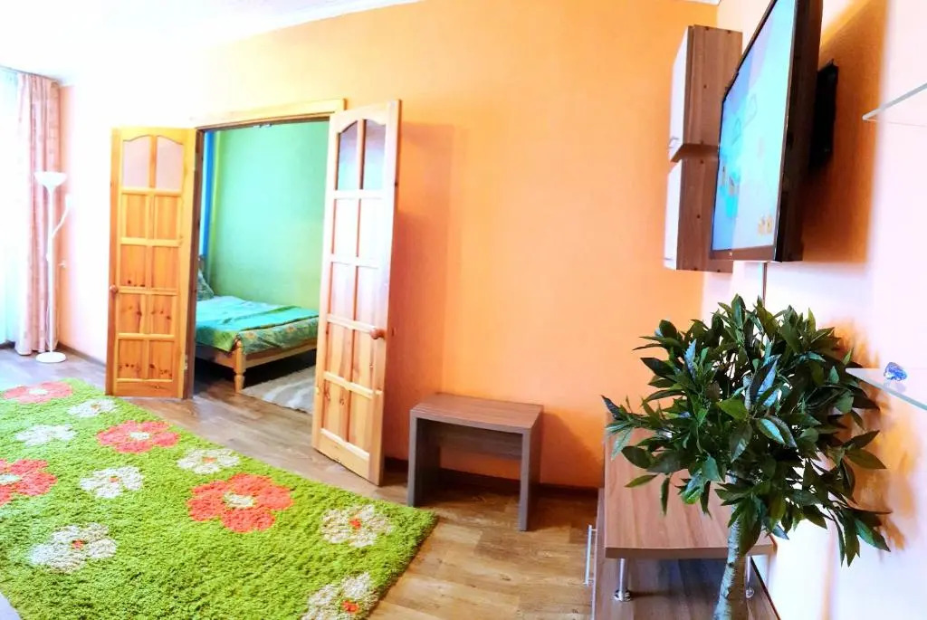 Apartment naprotiv Dvortsa Sporta na Nazarbaeva 1