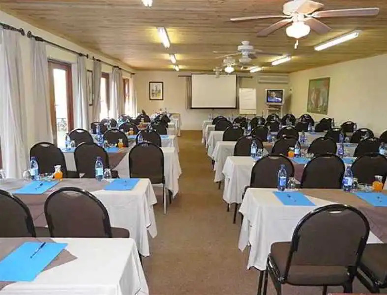 Crawfords Beach Lodge