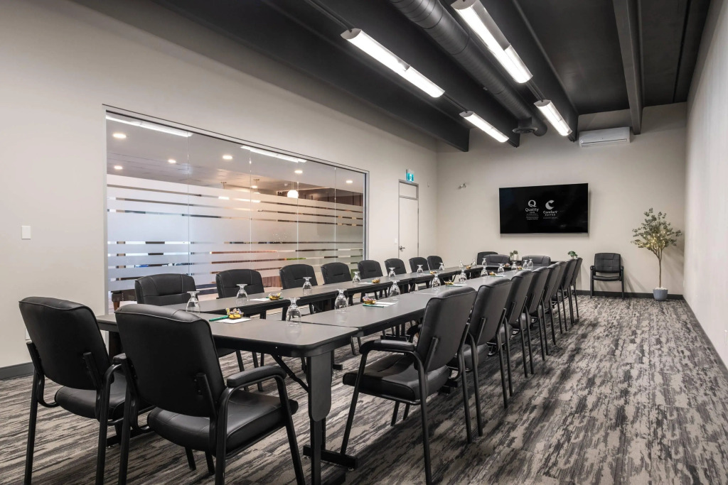 Quality Inn & Conference Centre Kingston Central