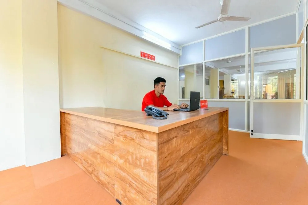OYO 24607 Lotus Residency