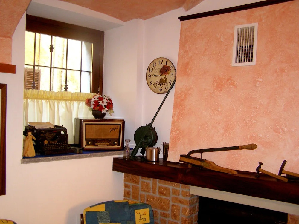 LAntico Borgo Rooms Rental