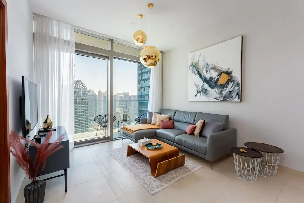 Sleek 1BR at Dubai Marina w Balcony