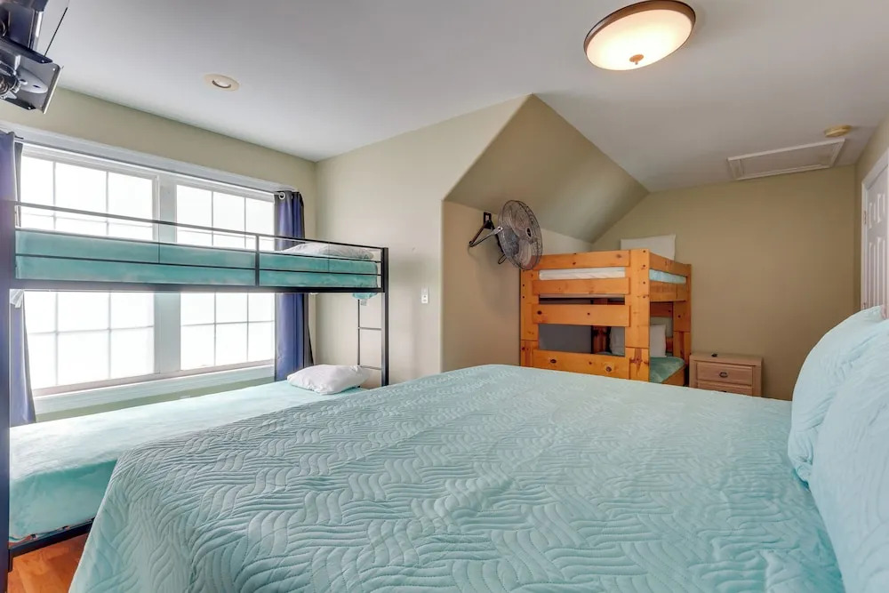 Orange Beach Family Duplex w/ Deck < 1 Mi to Shore