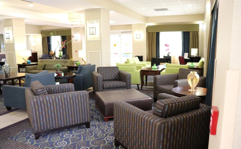 Holiday Inn Express Hotel & Suites Clearwater US 19 North by IHG