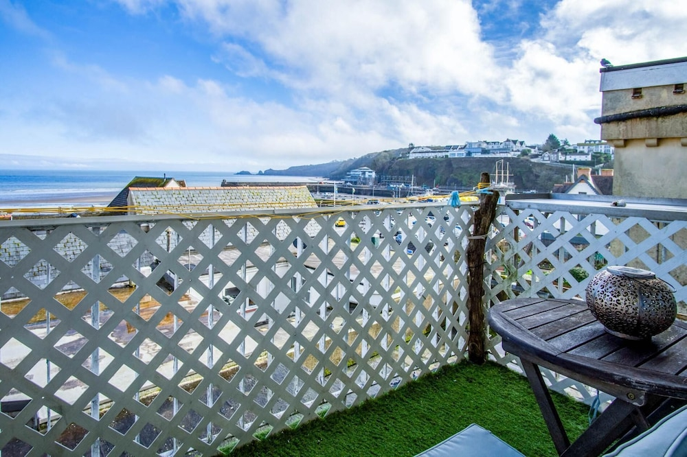 Seaward Apartment - 2 Bed Apartment - Saundersfoot