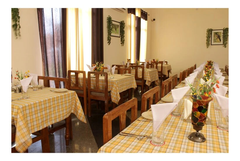Geetanjali Hotel & Motel