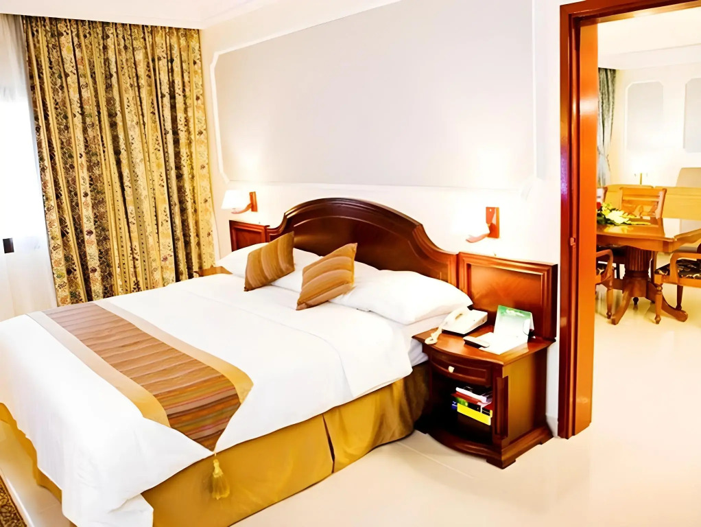 Hotel Muscat Holiday
