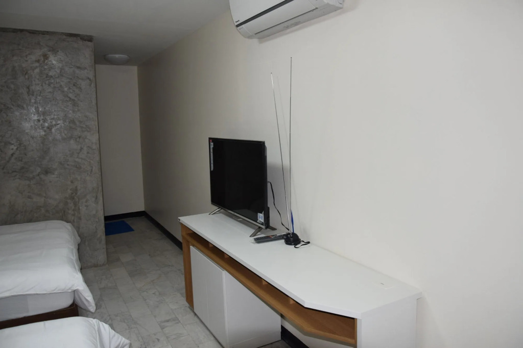 Like Home - Hostel