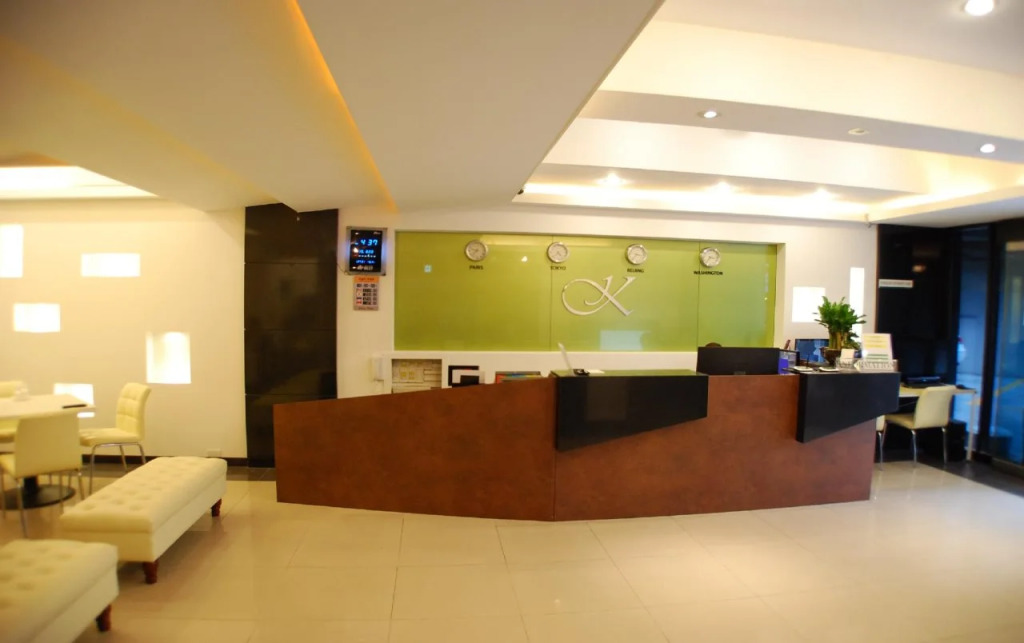 Kims Hotel Gumi