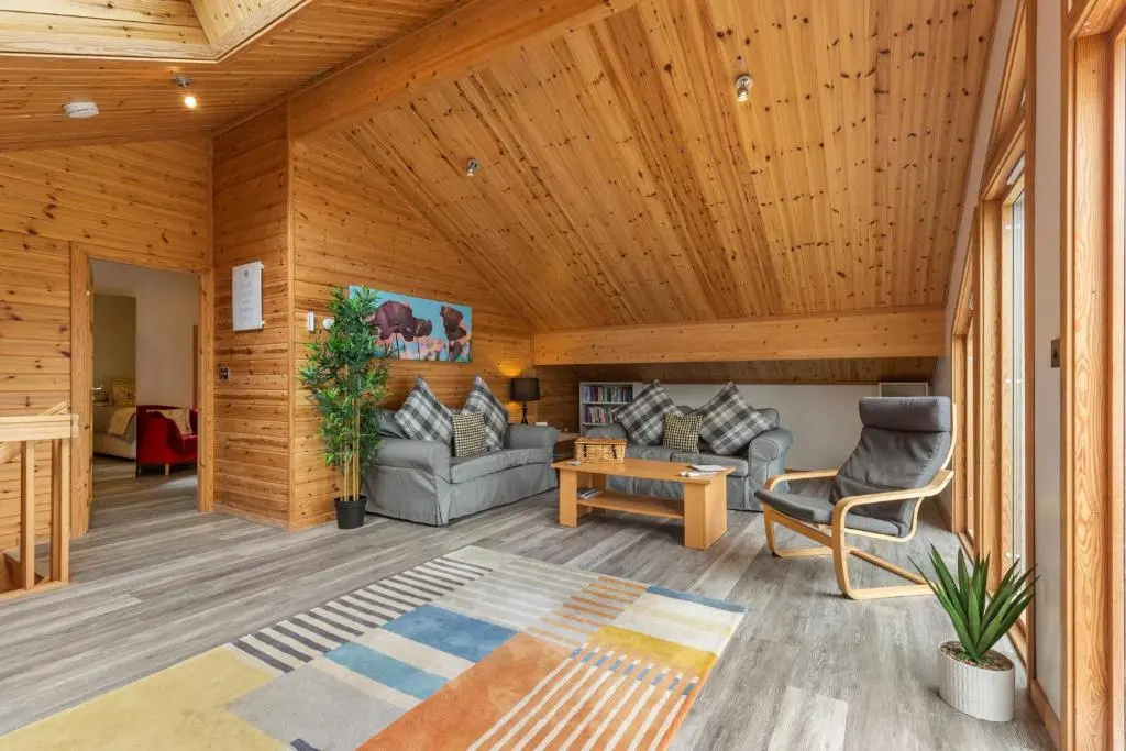 Everwyn Lodge - Luxury Lodge With Hot Tub