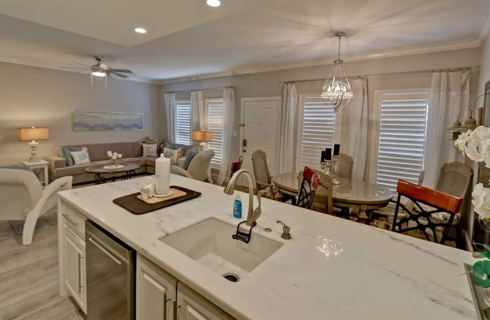 Padre Oasis #302 2 Bedroom Home by RedAwning