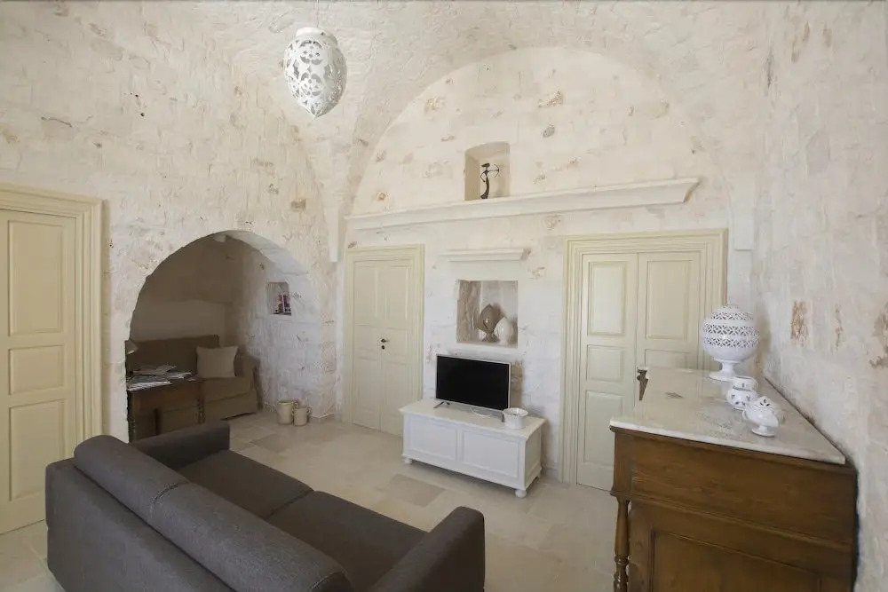 Trulli Laetitia