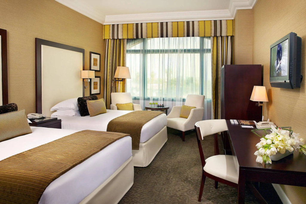 Mövenpick Grand Al Bustan